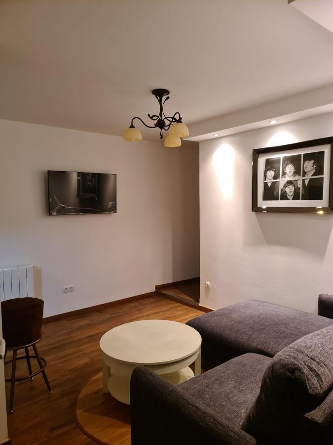 Villa Rossi Brzac 외부 사진
